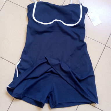Ropa deportiva original - Img 123251040