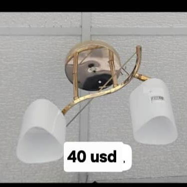 *LÁMPARAS DE 2 BOMBILLAS* *NUEVAS EN SU CAJA CON TODOS SUS ACCESORIOS - 8/10
