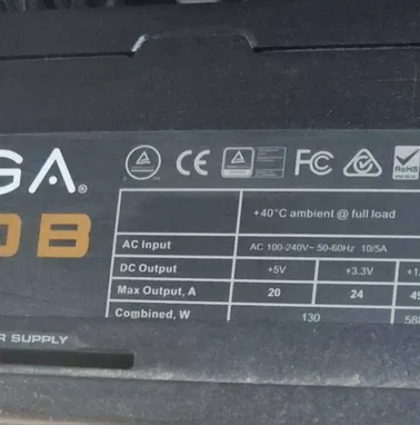 Vendo Fuente EVGA 80 Plus Bronce Certificada de 600W con 49A en 60usd y Chassis AZZA Sirius 201 en 4000cup - Img 95350063