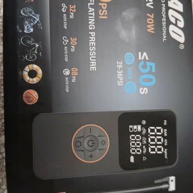 Compresor de aire portàtil. Para ponerle aire a gomas de carro , bicicletas o pelotas . 12 v 700w - 2/2