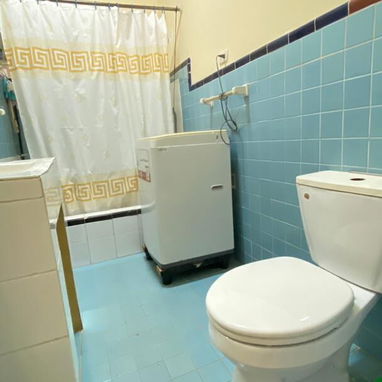 Vendo o permuto mi casa bajos 11y82 garaje 3/4 70m 53542376 - Img 117123972