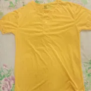 Pullover amarillo talla S - Img 56181580