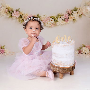 😍🎂 ¡Una sesión de Smash Cake para comérsela a besos! - 5/6