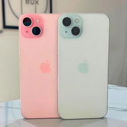 IPhone 15 Plus de 128 GB (Libre de Fábrica, 90% Batería) Antiguamente teléfono ESIM. Servicio de adaptación + ranura hec - Img 56850985