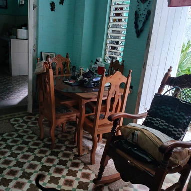 🏠 SE VENDE CASA DE DOS PLANTAS EN LA CALLE CORONEL VERDUGO, CÁRDENAS, MATANZAS – 40.000 USD - 2/6