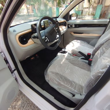 Carro eléctrico BAW L6 H - 5/8