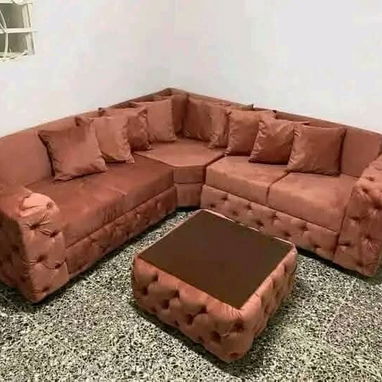 ¡Juegos de sala capitoneados NUEVOS! Lujo y confort directo de fábrica 🛋️✨ - 4/5