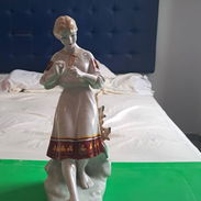 Muneca de adorno de porcelana - Img 58213200