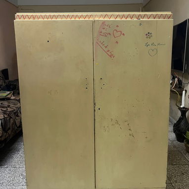 🪵✨ CHIFFOROBE DE CAOBA EN VENTA ✨🪵  Se vende chifforobe de uso, de madera de caoba, con puertas, estantes y dos gaveta - 3/3
