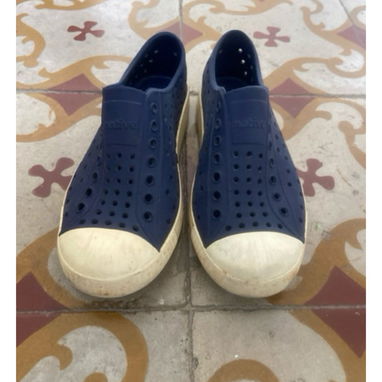 Ropa y calzado para niño 4, 5 y 6 años - Img 123679305