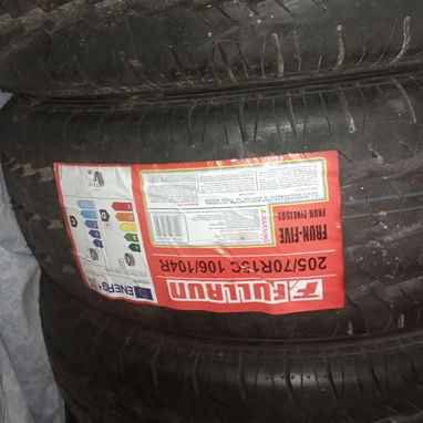 Gomas para auto medida205x70x15 de carga cuatro gomas nuevas - Img 122487579