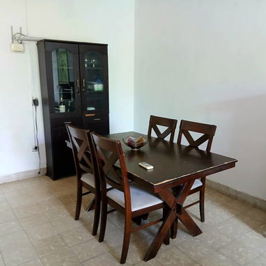 Renta lineal apartamento de 2 habitaciones en el Vedado - Img 125472617