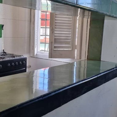 🏠 Apartamento de 2 Habitaciones con Balcones y Todas las Comodidades en el Vedado REF 1437 - Img 116920569