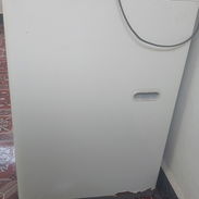 Vendo lavadora automática de uso - Img 54936760