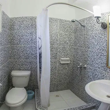 RENTO APTO EN VEDADO, 2HAB Y 2 BAÑOS, +53 58463952 - Img 127727785