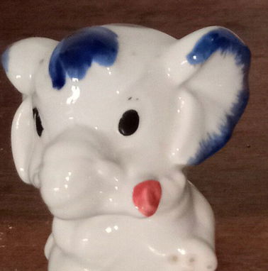 Adornos pequeños de porcelana diversos - Img 94362252