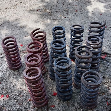 venta de espirales de carro americano interesados pueden llamar 🤙 y tengo maestra para todo tipo de carros americanos - 3/8