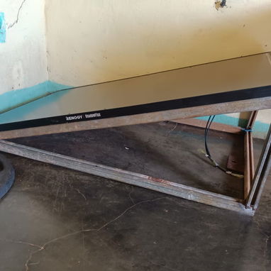 Panel solar de 200watts  con su soporte original - 2/2