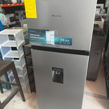 Refrigerador Hisense 7.3" - 2/3