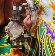 Se vende este Reloj Original Guess, oro Rosa , cristal de zafiro y diamantes - Img 45679444