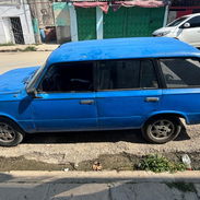 2000 USD Vendo Lada combi tiene papeles y chapa y está caminando - Img 56098166