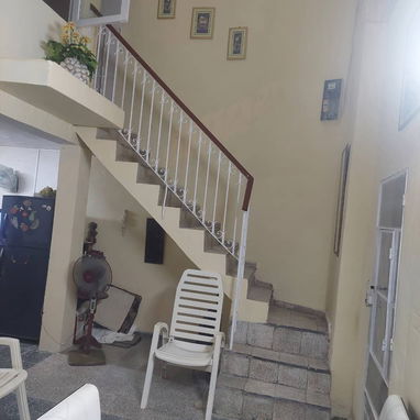 Casa en bajos, Habana Vieja, me ajusto - 3/10