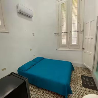 alquiler de apartamento en el vedado 5 habitaciones - Img 87086984