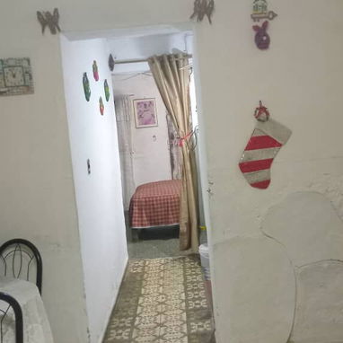 Se vende apto de 1/4 en primer piso de un biplanta con placa libre. - Img 123927444