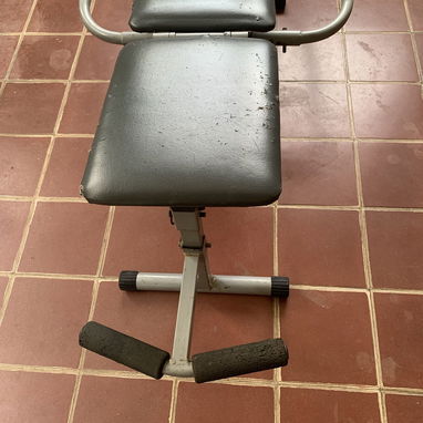 Aparato para entrenar abdominales - Img 125874813