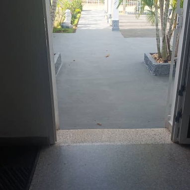 Casa semi independiente en Siboney perfecto estado y amplios espacios 110mil usd 53582376 - 8/10
