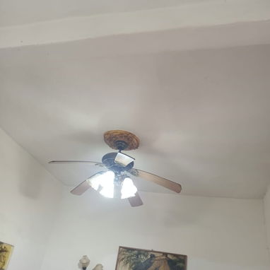 Vendo casa amplia en La Habana vieja🏡✨  ‼️💲Gran potencial para generar ingresos mediante el negocio de renta de habita - 10/10