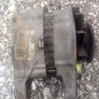 Vendo alternador de lada - Img 120574587