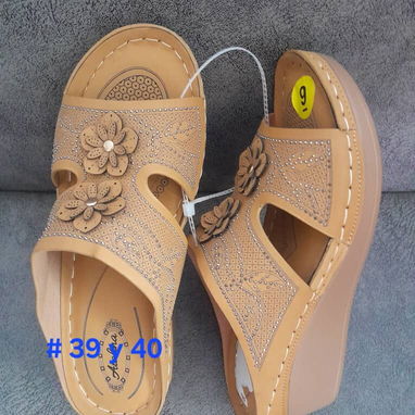 Zapatos de hombre y de mujer - 6/10