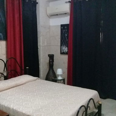 🏠 RENTA DE APARTAMENTO EN EL VEDADO CAPITALINO. PARA EXTRANJEROS ☞ ( POSEO LICENCIA DE ARRENDATARIO 📄) - Img 104636703