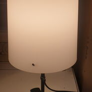 Lámpara de mesa - Img 45612060