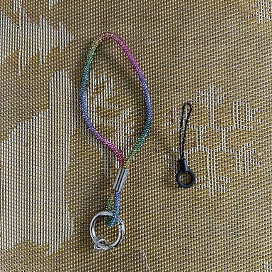 Se venden cordones de moviles para todas las edades - Img 124169971