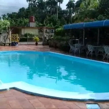 🏊🏻♀️ Renta de Pasadía en Boyeros para disfrutar en compañía de familiares y amigos. Ofertas gastronómicas disponibles - Img 115889435