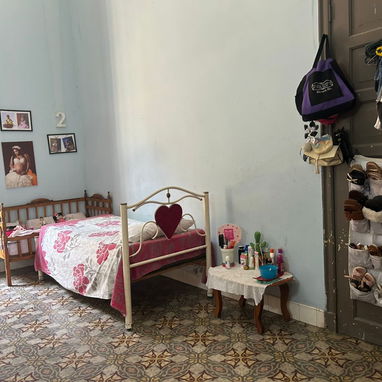 Vendo mi cuarto cituado en 10 d octubre - Img 125495268
