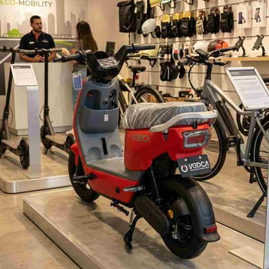 Bicimoto eléctrica VEDCA 4209 A1 el mejor modelo de su clase con Lifepo4 autonomía de 60 a 80 km varios colores en 1150 - Img 123804946