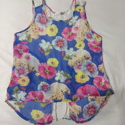 Ropa de mujer de uso en perfecto estado tallas M - Img 58012296