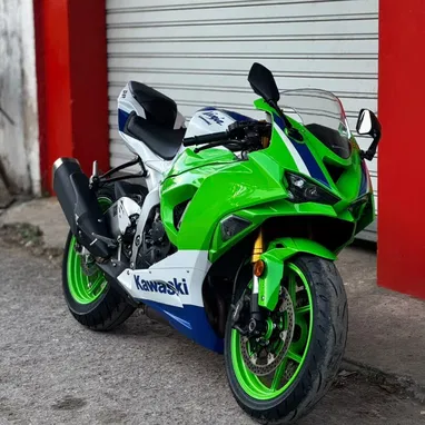 *Kawasaki ninja ZX6R| 2024|* *40 ANIVERSARIO* - Img 125453466