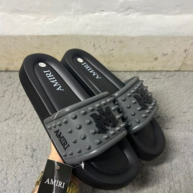 Chancletas Amiris - 3/10