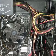 Vendo torre d 11na con un UPS - Img 56807318