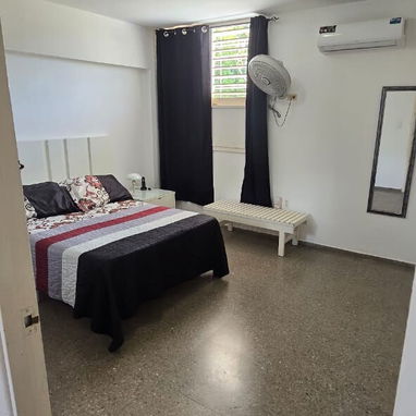 Rentó propiedad horizontal totalmente climatizada,con permiso legal de renta. Ubicada a 4 cuadras de 5ta.Av. a 2 del Col - Img 122833942