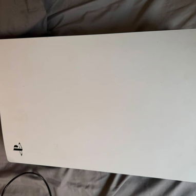 PlayStation 5 - 2/5