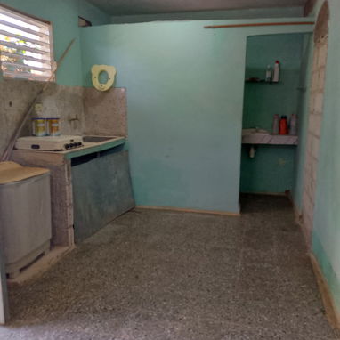 Se vende casa amplia - Img 120940993