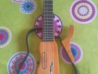 Guitarra electroacústica de cuerdas de nylon - Img main-image-45353209