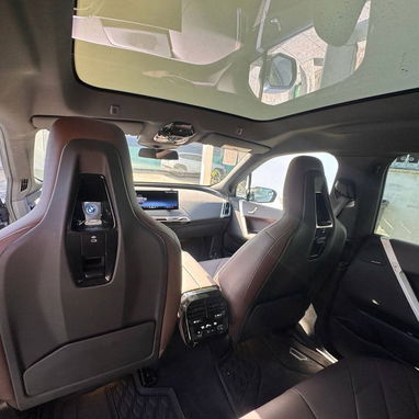 BMW iX xDrive50 AWD 2025 ⚡️SUV Full eléctrico, más de 500 km de autonomía, lujo y tecnología de última generación. - Img 123235486