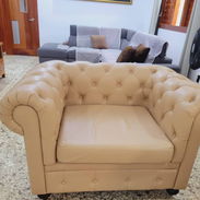 Muebles Nuevos de Sala. Conjunto de 2 butacas y sofá. 100% de Piel. Muebles Nuevos!!! - Img 52471554