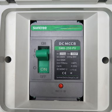 Breaker y protección para sistema solar - 9/10